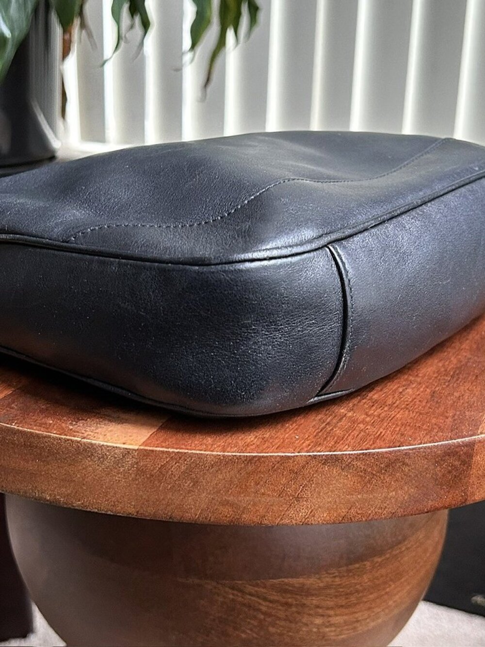 GUCCI Medium Diana Shoulder Bag, Black - Picture 14 of 16